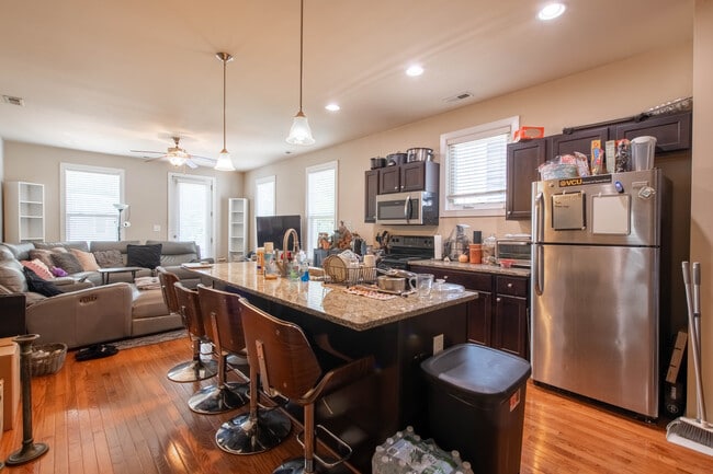 property at 2104 E Broad St