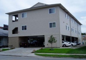 503 E. Springfield in Champaign, IL - Building Photo