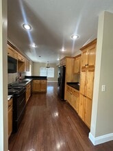 1516 Armstrong Ave in Kansas City, KS - Building Photo - Building Photo