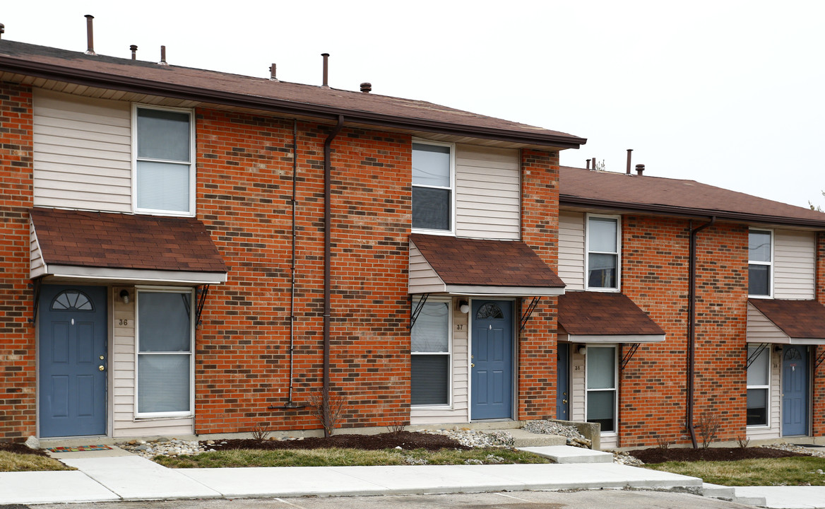 Steeplechase Townhomes in Lebanon, OH - Foto de edificio