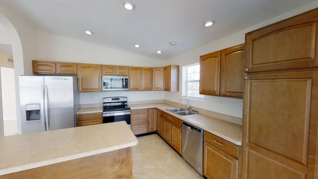 31430 Avenue E in Big Pine Key, FL - Foto de edificio - Building Photo