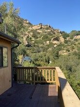 47 Box Canyon Rd in West Hills, CA - Foto de edificio - Building Photo