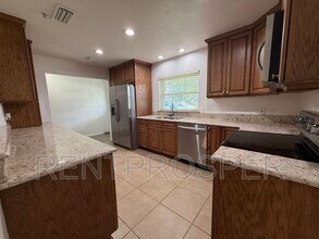 8340 Le Mesa St in Orlando, FL - Building Photo - Building Photo