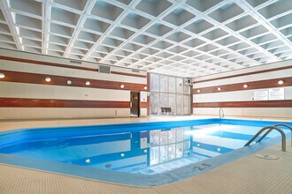 3536 De La Côte-Des-Neiges Ch in Montréal, QC - Building Photo - Building Photo