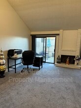 1884 Cherokee Dr in Salinas, CA - Building Photo - Building Photo