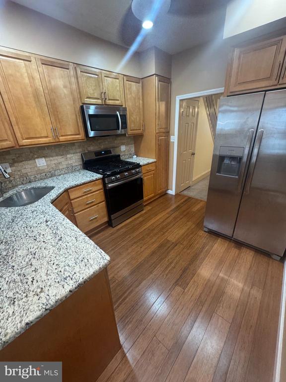 3412 Salmon St in Philadelphia, PA - Building Photo - Building Photo