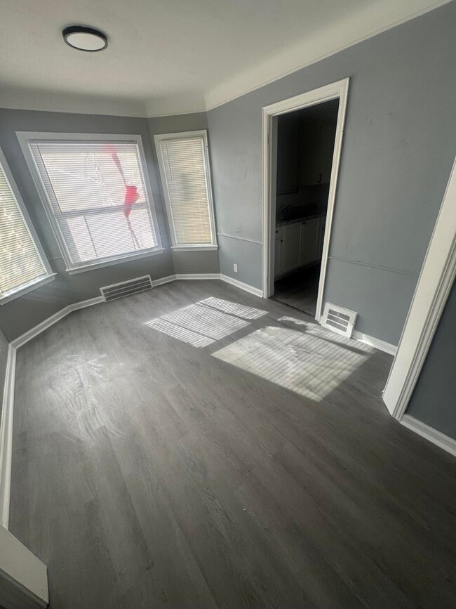 10713 Beaconsfield St in Detroit, MI - Building Photo - Building Photo