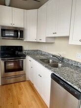 2709 W Broad St in Richmond, VA - Building Photo - Building Photo