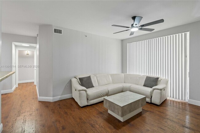 2120 W Preserve Way in Miramar, FL - Building Photo - Building Photo