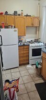 384 Riverway, Unit 22 in Boston, MA - Building Photo