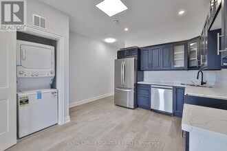 60 Belvidere Ave in Toronto, ON - Building Photo - Building Photo