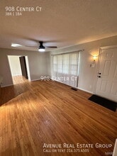 908 Center Ct in Ballwin, MO - Building Photo - Building Photo