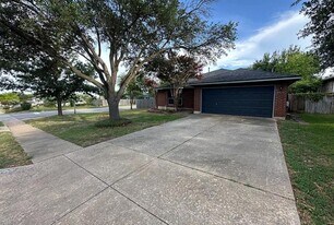 1210 Highland Dr in Cedar Park, TX - Building Photo