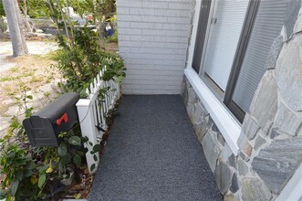 5824 5th Ave N in St. Petersburg, FL - Building Photo - Building Photo