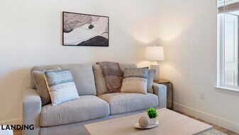 10670 Jake Jabs Blvd in Longmont, CO - Building Photo