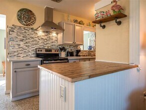 2456 Elkcam Blvd in Port Charlotte, FL - Building Photo - Building Photo