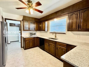 11811 E 91st St in Broken Arrow, OK - Building Photo - Building Photo