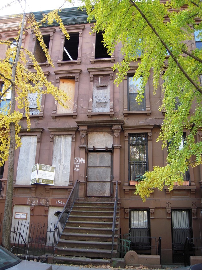 156 W 130th St in New York, NY - Foto de edificio - Building Photo