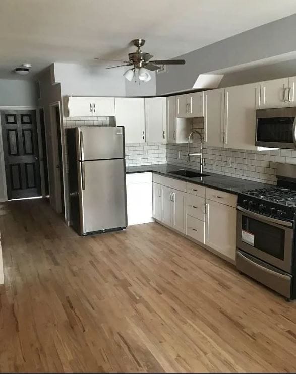 property at 307 W 27th St