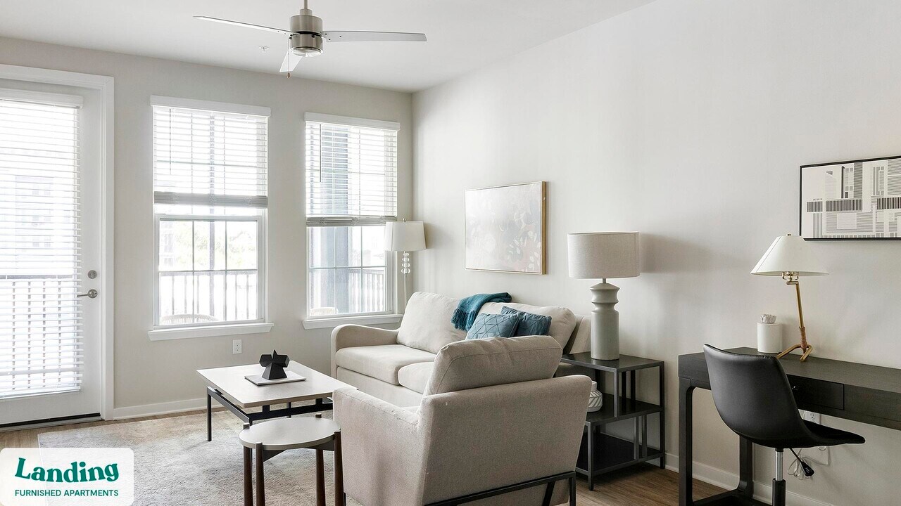 4902 Cosmos Cir in Wimauma, FL - Foto de edificio