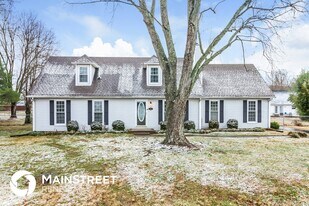 1816 Holloway Cir in Murfreesboro, TN - Building Photo