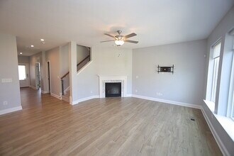 24 Plenty Ct in Pittsboro, NC - Foto de edificio - Building Photo