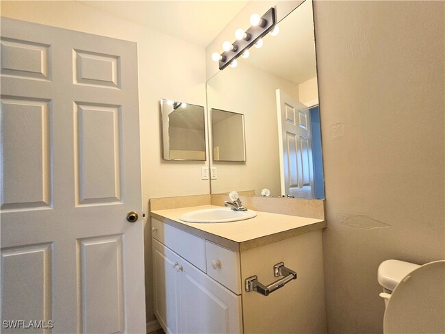 property at 2517 Park Rd