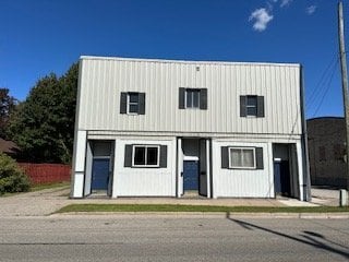 423 E Portage Ave, Unit 2