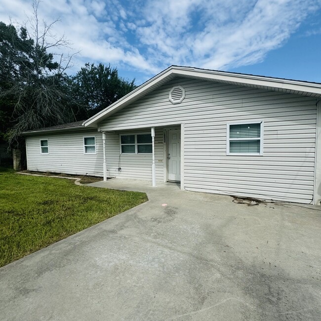 property at 2275 Beverly St