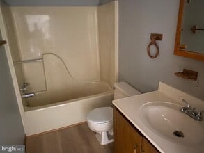 113 Frank St in Dunmore, PA - Building Photo - Building Photo