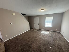 4503 Rice Rd in Columbia, MO - Foto de edificio - Building Photo