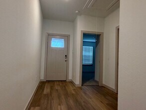 7728 Evening Emerald Dr in Iowa Colony, TX - Building Photo - Building Photo