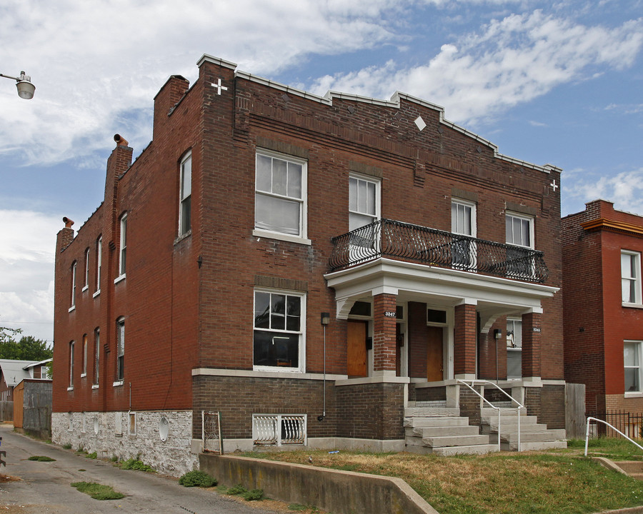 3245-3247 Pennsylvania Ave in St. Louis, MO - Building Photo