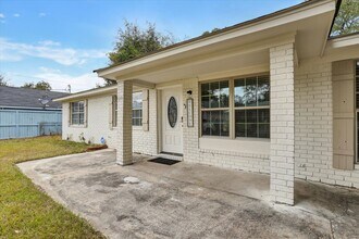 720 Dixon St in Savannah, GA - Building Photo - Building Photo