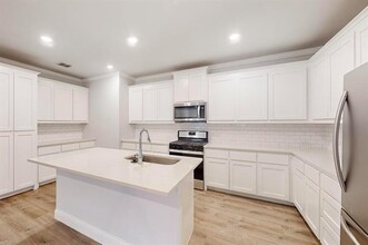337 Chase Creek Dr in Lavon, TX - Building Photo - Building Photo