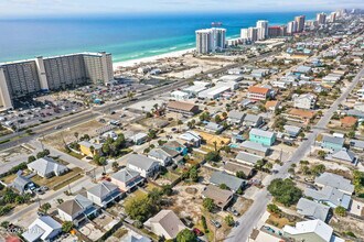 5812 Beach Dr-Unit -B in Panama City Beach, FL - Building Photo - Building Photo