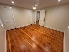 40 Gibson St, Unit 3 in Cambridge, MA - Building Photo - Building Photo