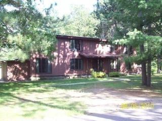 1670 Circle Dr in Woodruff, WI - Building Photo