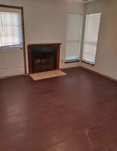 2800 Bull Run in Taylor, TX - Foto de edificio - Building Photo