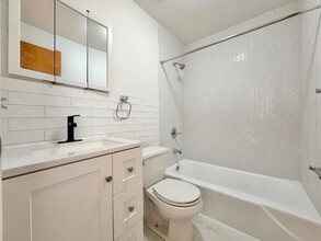 1993 3rd Ave, Unit 3 in New York, NY - Building Photo - Building Photo