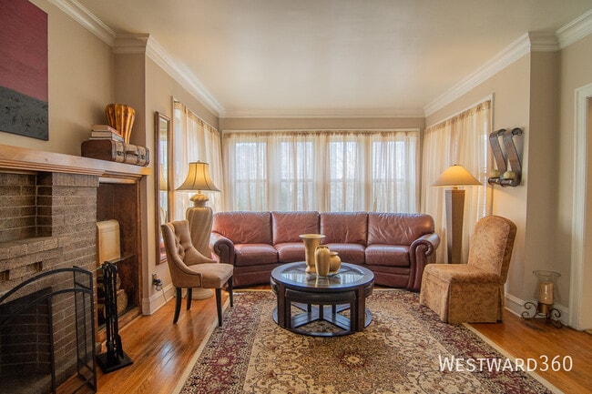 7741 S Chappel Ave in Chicago, IL - Building Photo - Building Photo