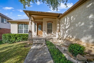 1115 Willow Knoll in San Antonio, TX - Building Photo - Building Photo
