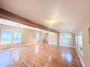280 Liberty St in Ashland, OR - Building Photo - Building Photo