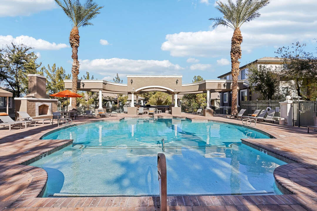 Adiamo in Henderson, NV - Foto de edificio