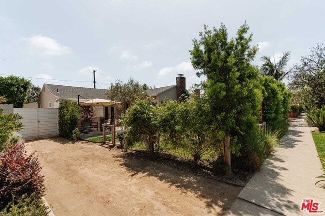 12606 Brooklake St in Los Angeles, CA - Building Photo - Building Photo