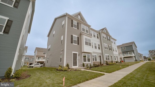 property at 42 Rolling Branch Dr