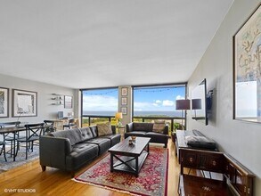 4343 N Clarendon Ave in Chicago, IL - Building Photo - Building Photo