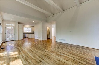1103 Fairway Gardens NE in Atlanta, GA - Building Photo - Building Photo