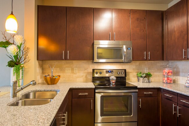 1343 Antoine Dr in Houston, TX - Building Photo - Building Photo