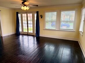 308 E School St in Covina, CA - Foto de edificio - Building Photo